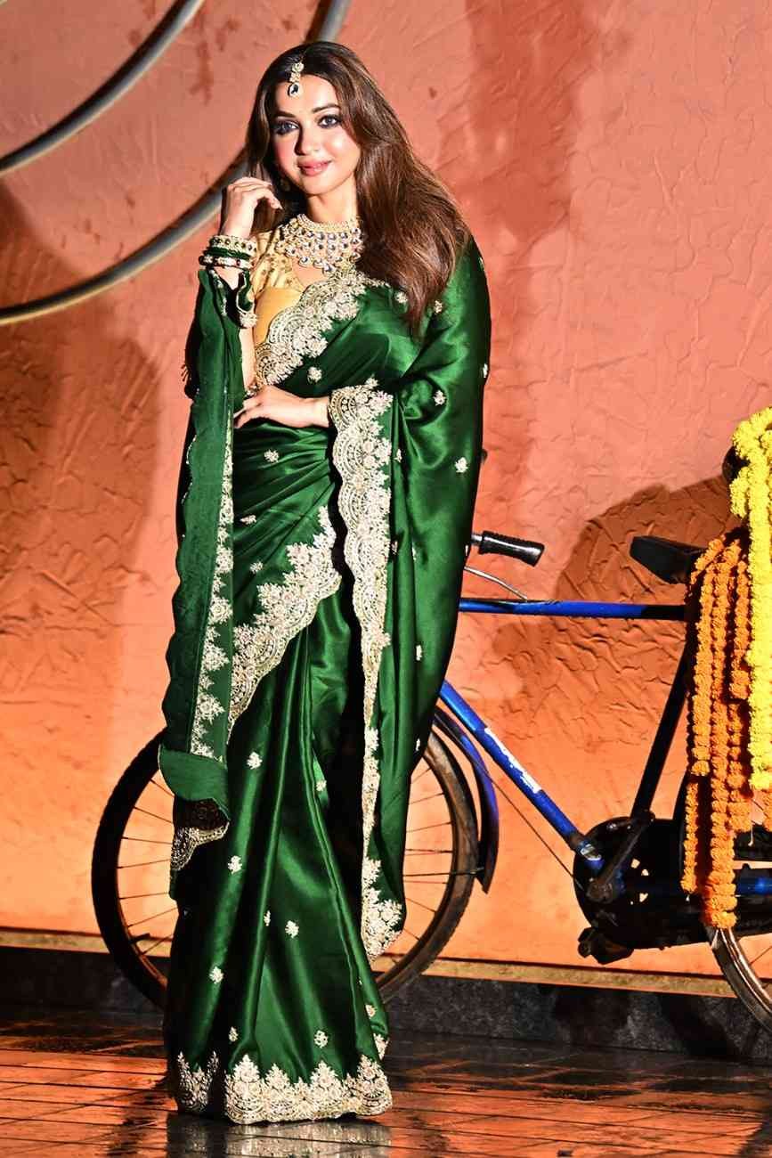 Bottle Green Satin Saree with Resham Embroidery